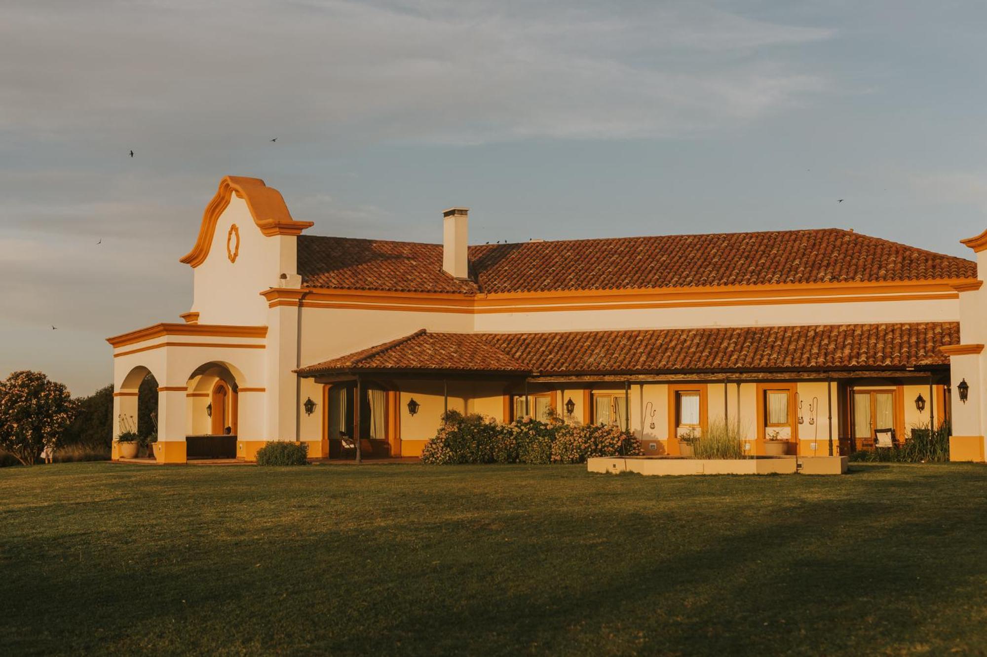 El Colibri - Relais & Chateaux Santa Catalina  Exterior photo